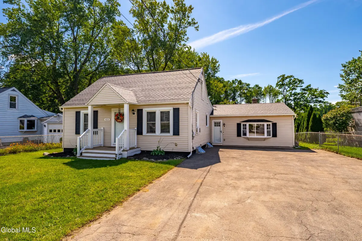 623 Mariaville Road, Rotterdam, NY 12306 - #1