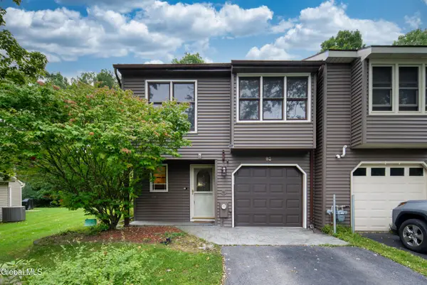 93 Westchester Drive, Clifton Park, NY 12065