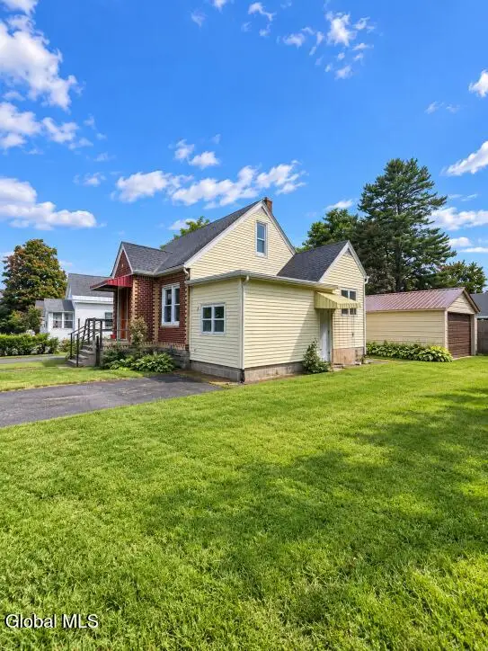 3247 Taylor Street, Rotterdam, NY 12306 - #2