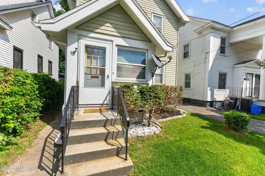 15 Lawn Avenue, Albany, NY 12204 - #3