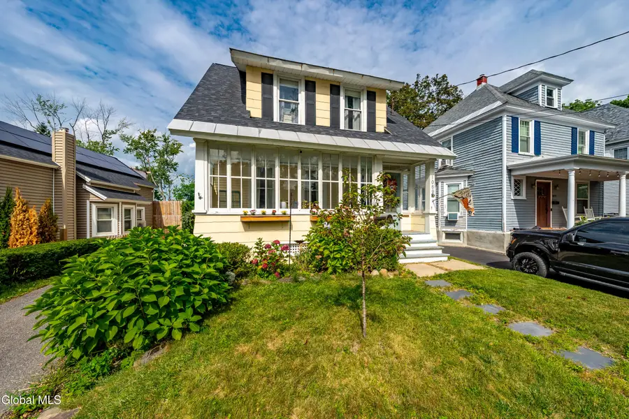 1069 Van Antwerp Road, Niskayuna, NY 12309 - #2