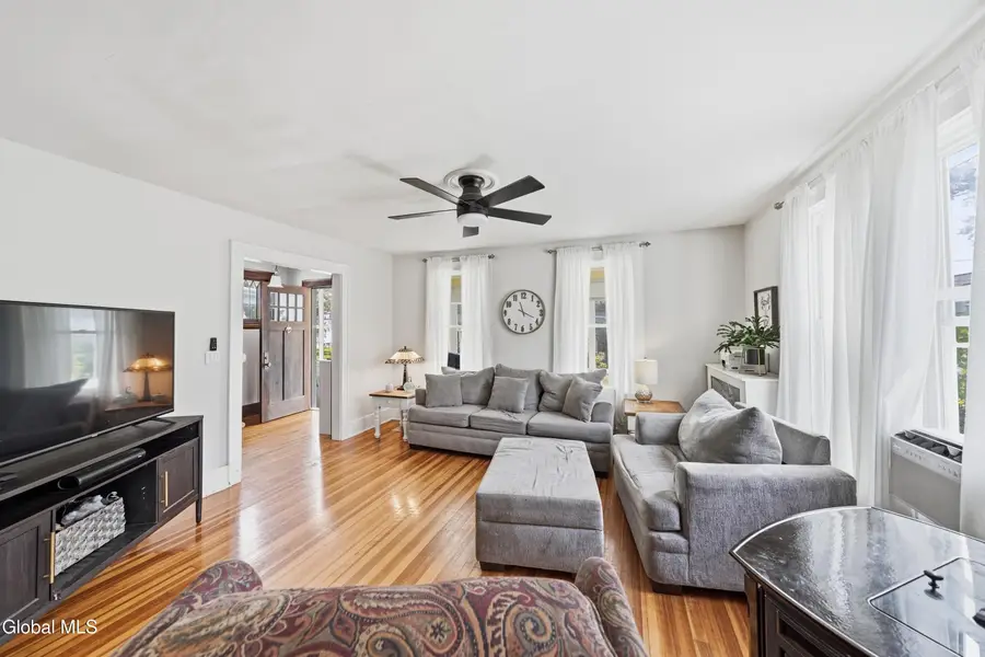1069 Van Antwerp Road, Niskayuna, NY 12309 - #3