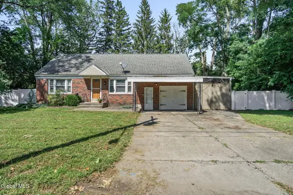 2031 Gray Street, Schenectady, NY 12306