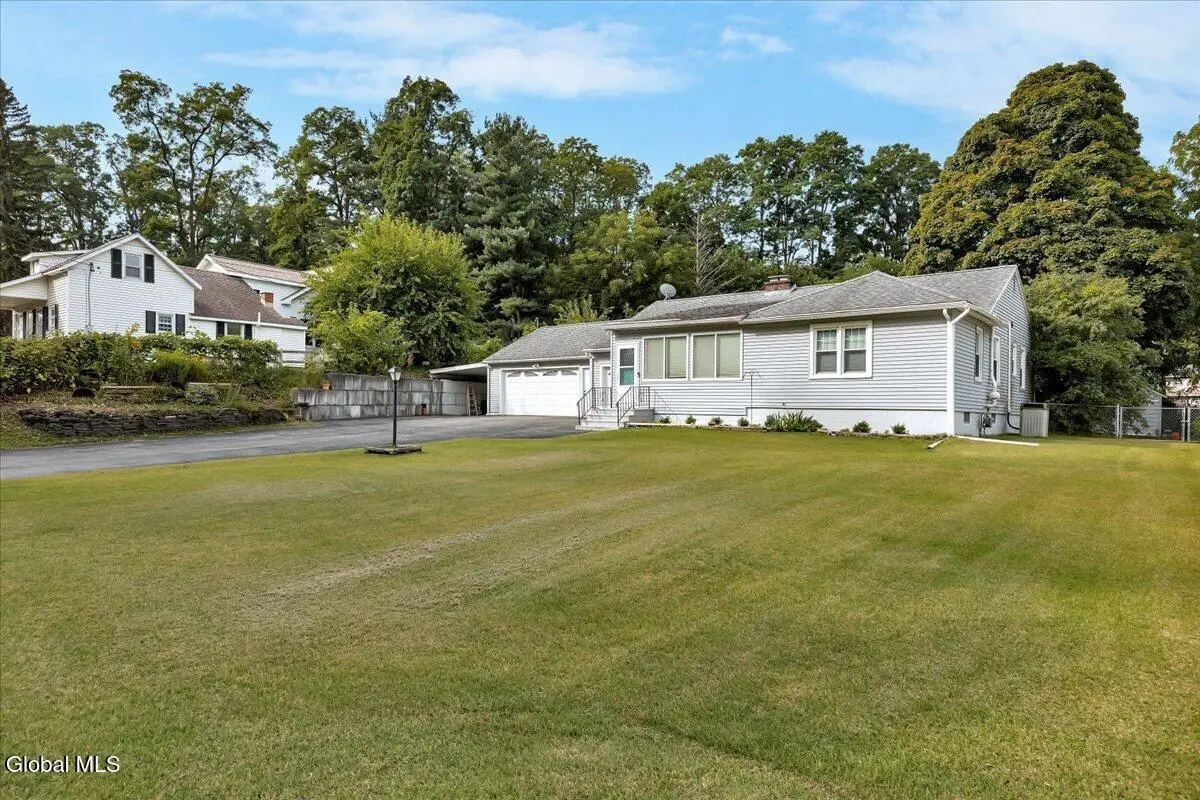 135 Gordon Road, Rotterdam, NY 12306 - #1