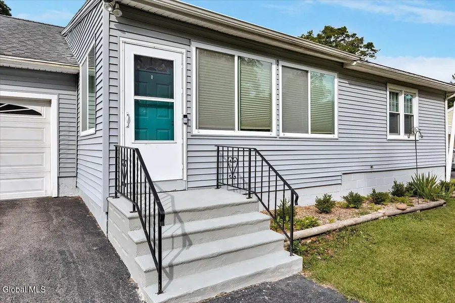 135 Gordon Road, Rotterdam, NY 12306 - #3