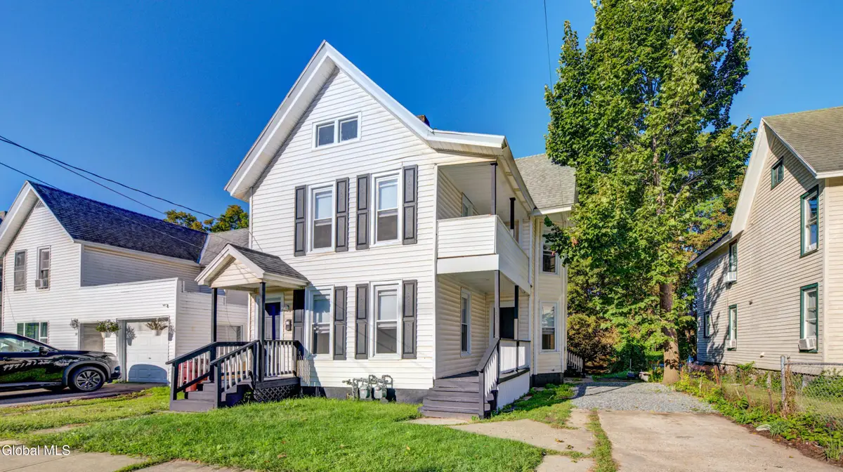 28 Park Street, Gloversville, NY 12078 - #1