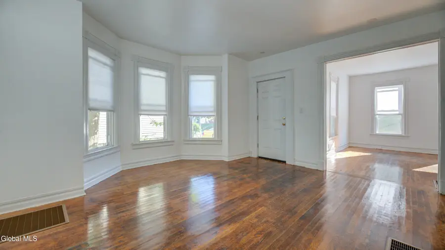 28 Park Street, Gloversville, NY 12078 - #2