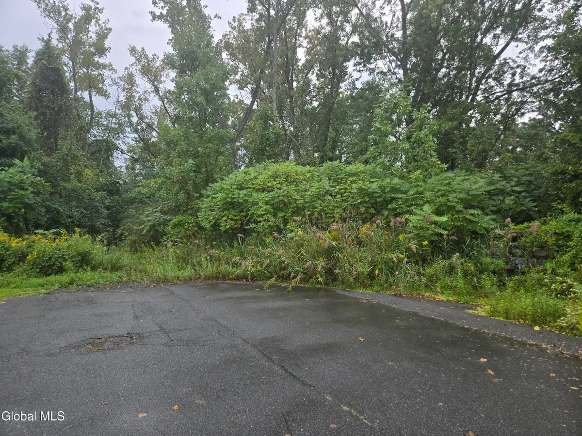 1 Washington Street, Latham, NY 12110 - #1