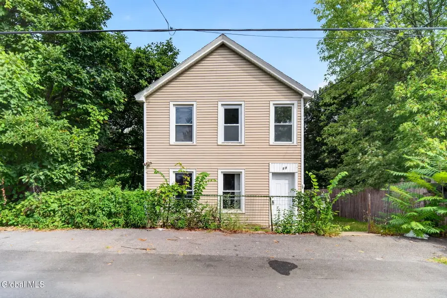 17 Glen Avenue, Watervliet, NY 12189 - #2