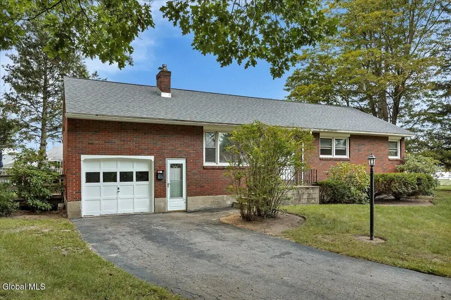 1045 O'brien Avenue, Rotterdam, NY 12303 - #2