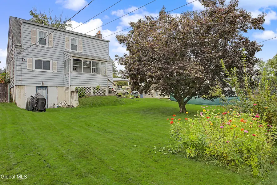 26 Hillcrest Road, Latham, NY 12110 - #3