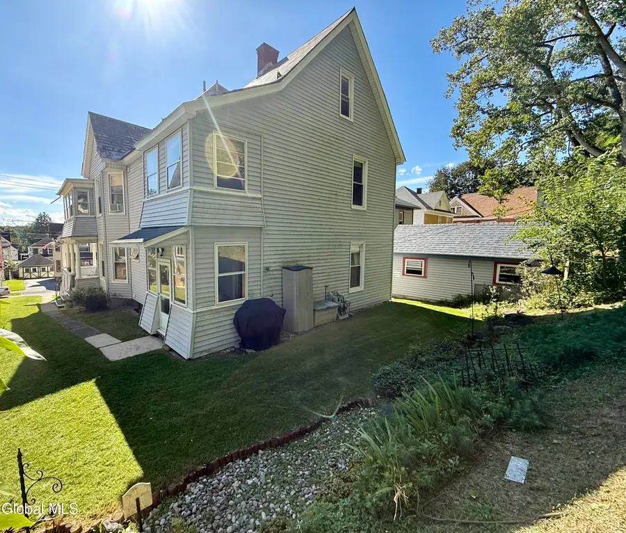 15 Phillips Street, Amsterdam, NY 12010 - #2