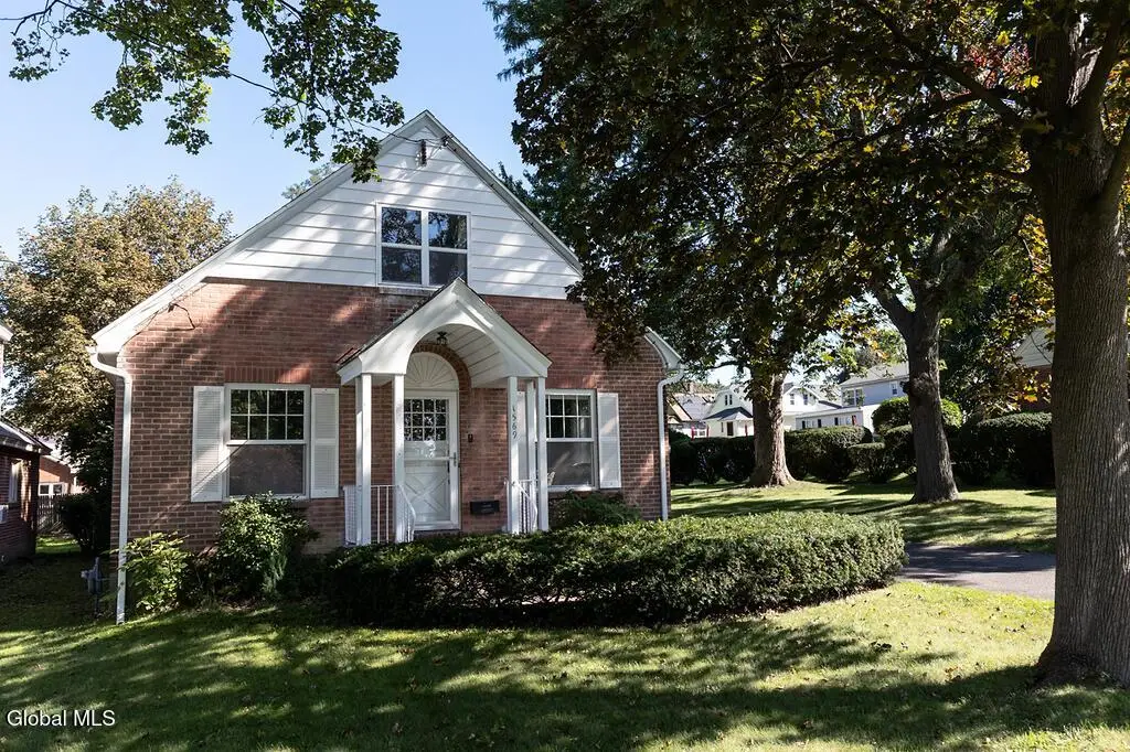 1569 Grand Boulevard, Schenectady, NY 12309 - #1