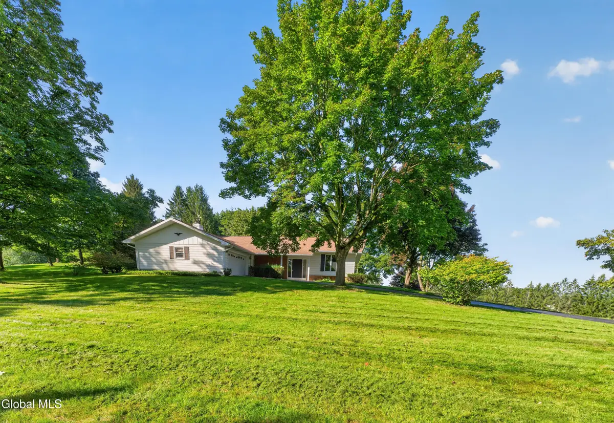1140 Van Hoesen Road, Schodack, NY 12033 - #1