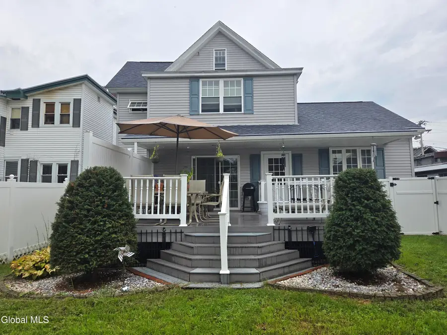 26 E 11th Avenue, Gloversville, NY 12078 - #3