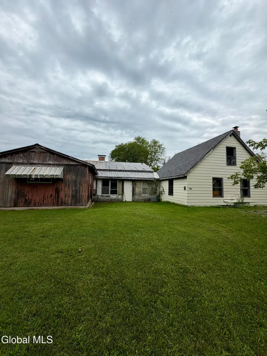 4 S East Avenue, Johnstown, NY 12095 - #3