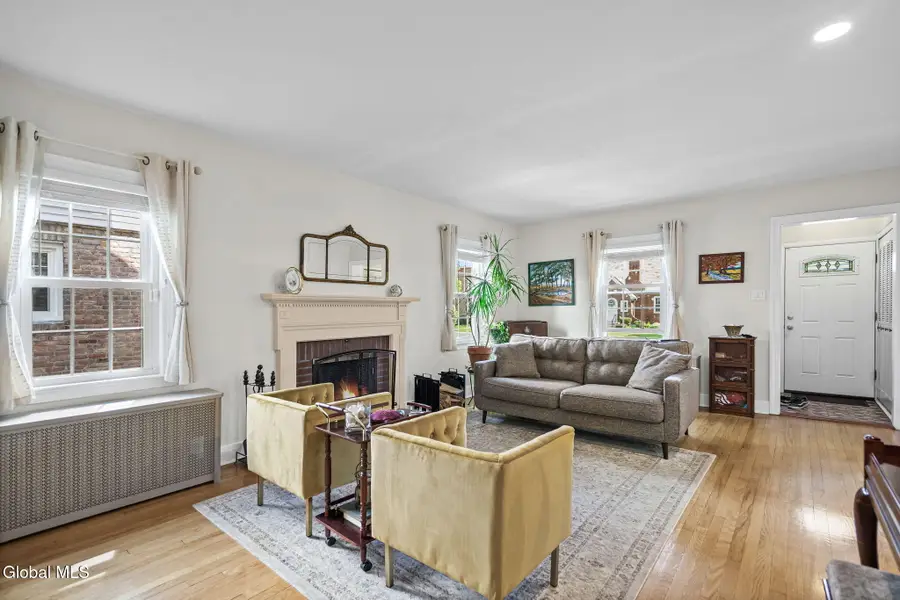 136 Rosemont Street, Albany, NY 12203 - #2