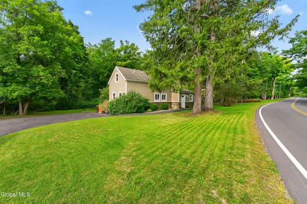 600 Riverview Road, Rexford, NY 12148