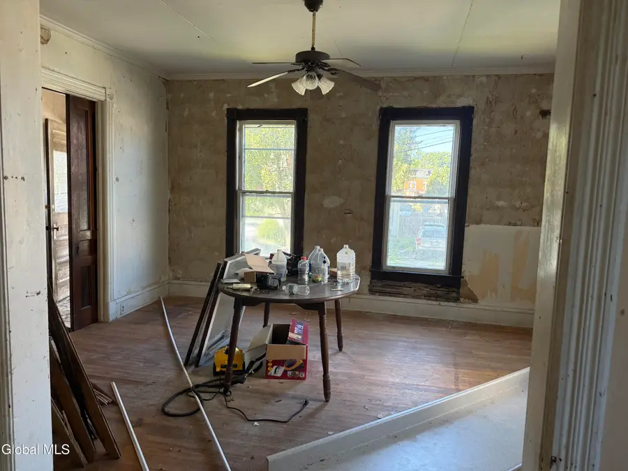 2 Gilbert Street, Johnstown, NY 12095 - #3