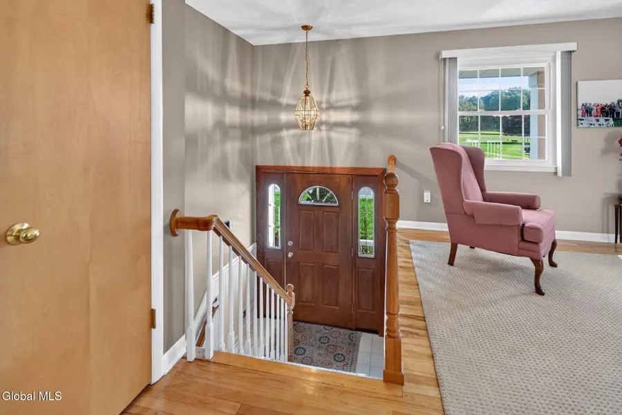 96 Forts Ferry Road, Colonie, NY 12110 - #3