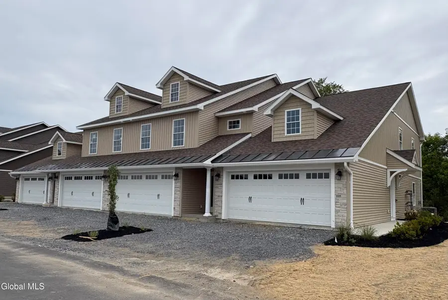 12 Prescott Drive #D, Glenville, NY 12302 - #3