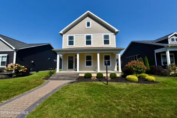 36 Vettura Court, Malta, NY 12020