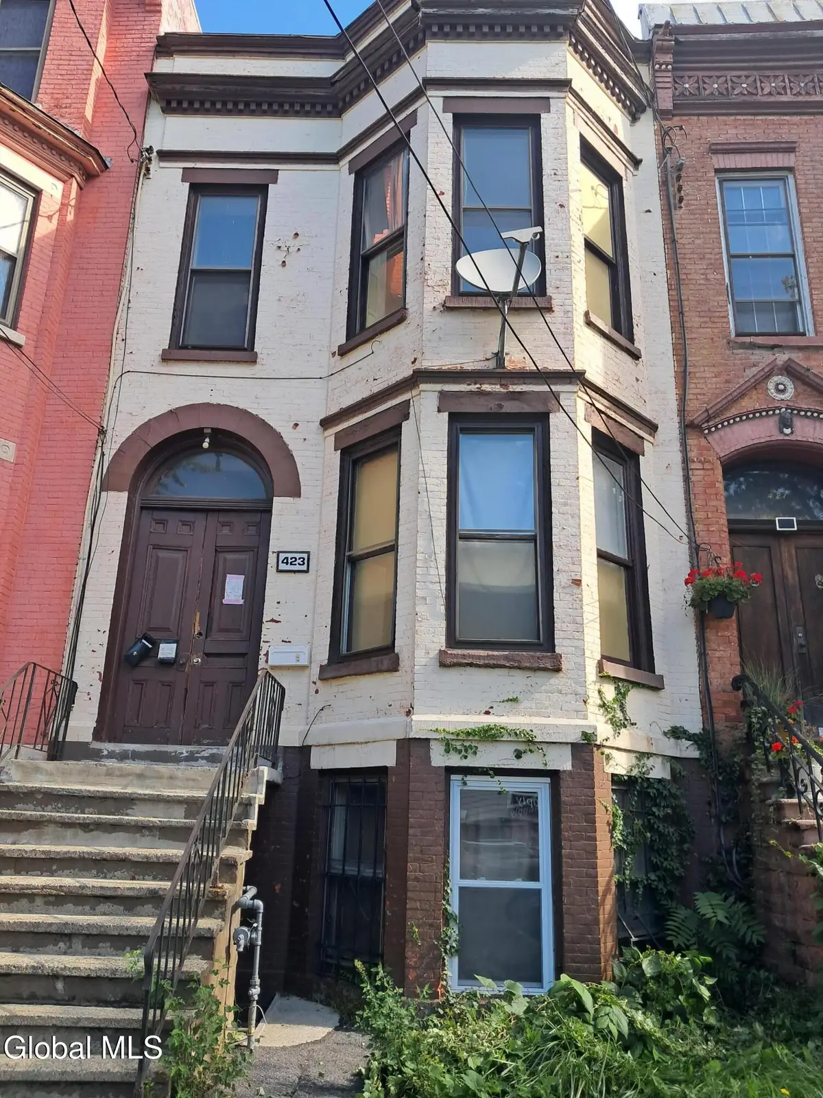 423 Clinton Avenue, Albany, NY 12206 - #1