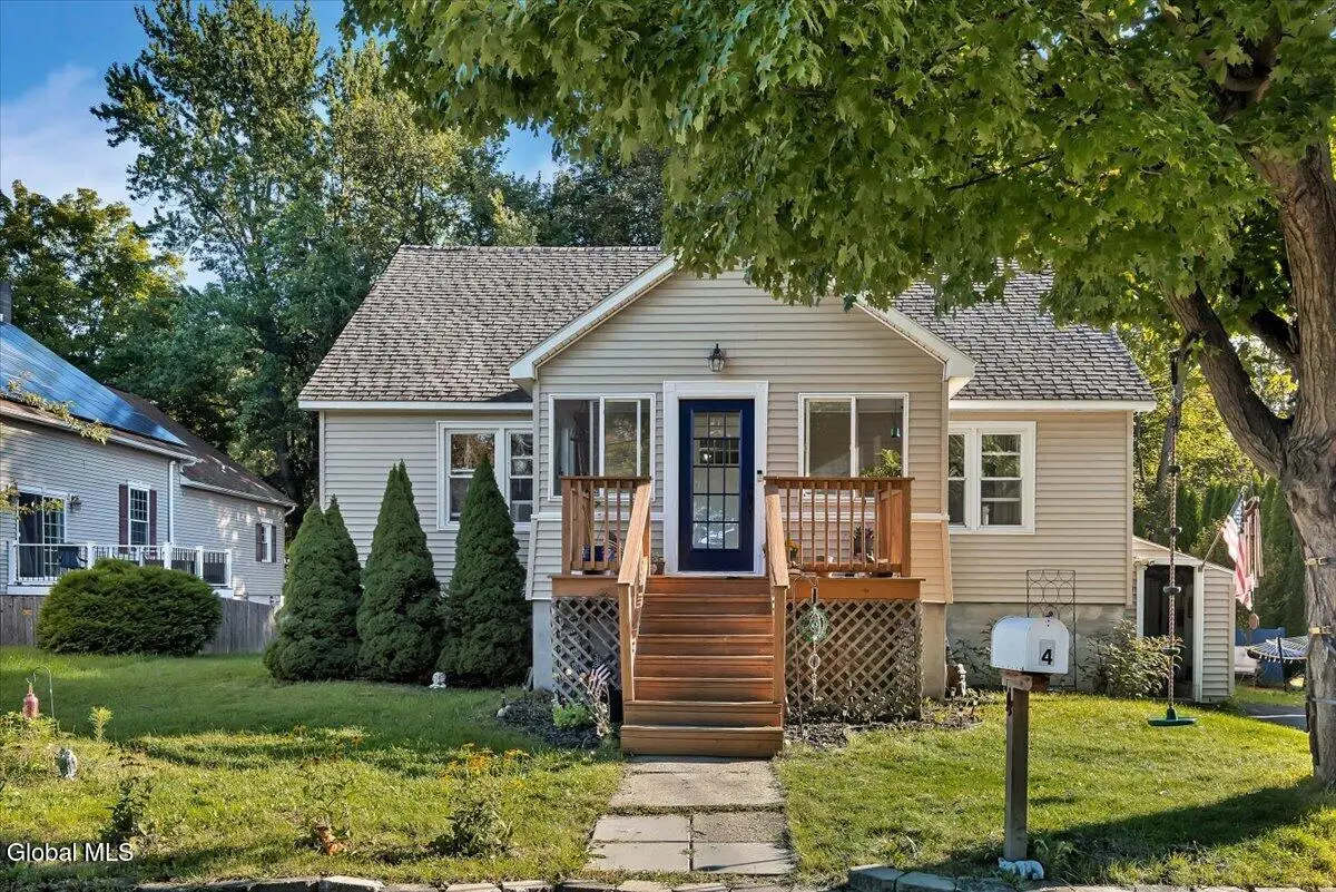 4 Streamview Lane, Wynantskill, NY 12198 - #1