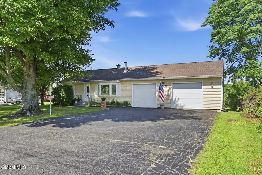 1425 Van Hoesen Road, Schodack, NY 12033 - #2