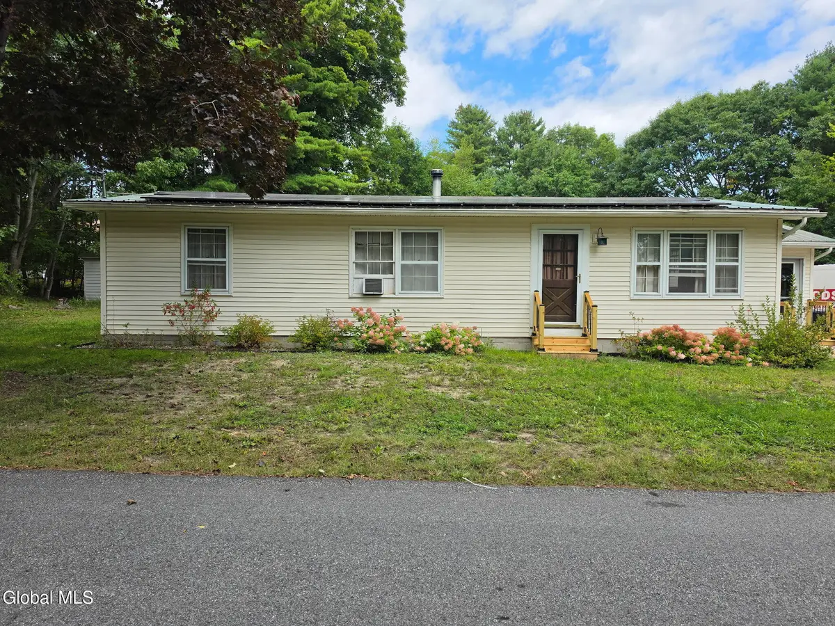 114 Woodland Avenue, Gloversville, NY 12078 - #1