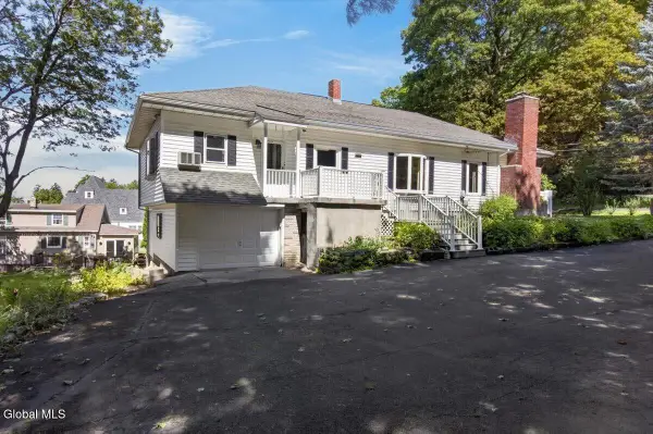 717 State Route 40, Schaghticoke, NY 12121