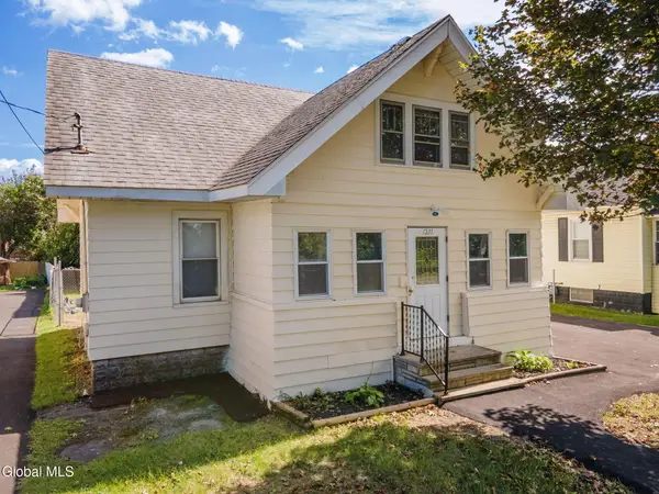 1231 N Westcott Road, Rotterdam, NY 12306