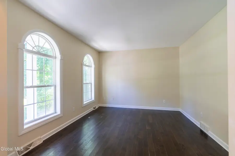 914 Mac Arthur Drive, Ballston Spa, NY 12020 - #2