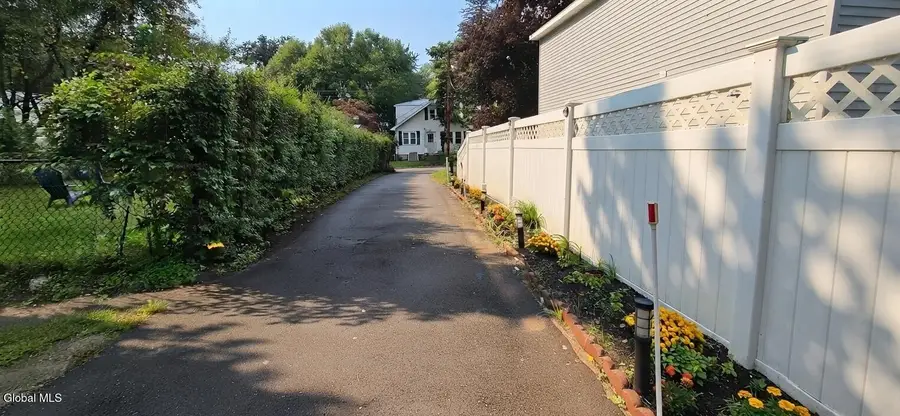 31 Mcnutt Avenue, Colonie, NY 12205 - #3