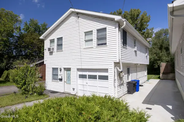 821 Hillside Avenue, Schenectady, NY 12308