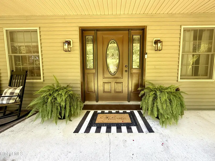 135 Memory Lane, Perth, NY 12010 - #2