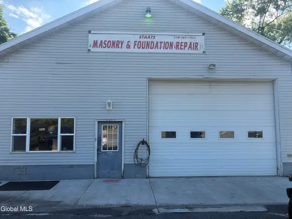 2438 Route 9w, Ravena, NY 12143