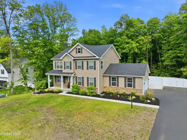 29 Stone Ridge Road, Wilton, NY 12831