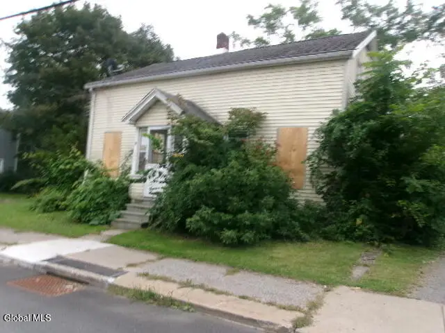197 W Fulton Street, Gloversville, NY 12078 - #2