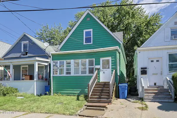 37 Raymo Street, Albany, NY 12209