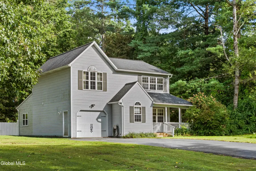 4 Columbine Avenue, South Glens Falls, NY 12803 - #2