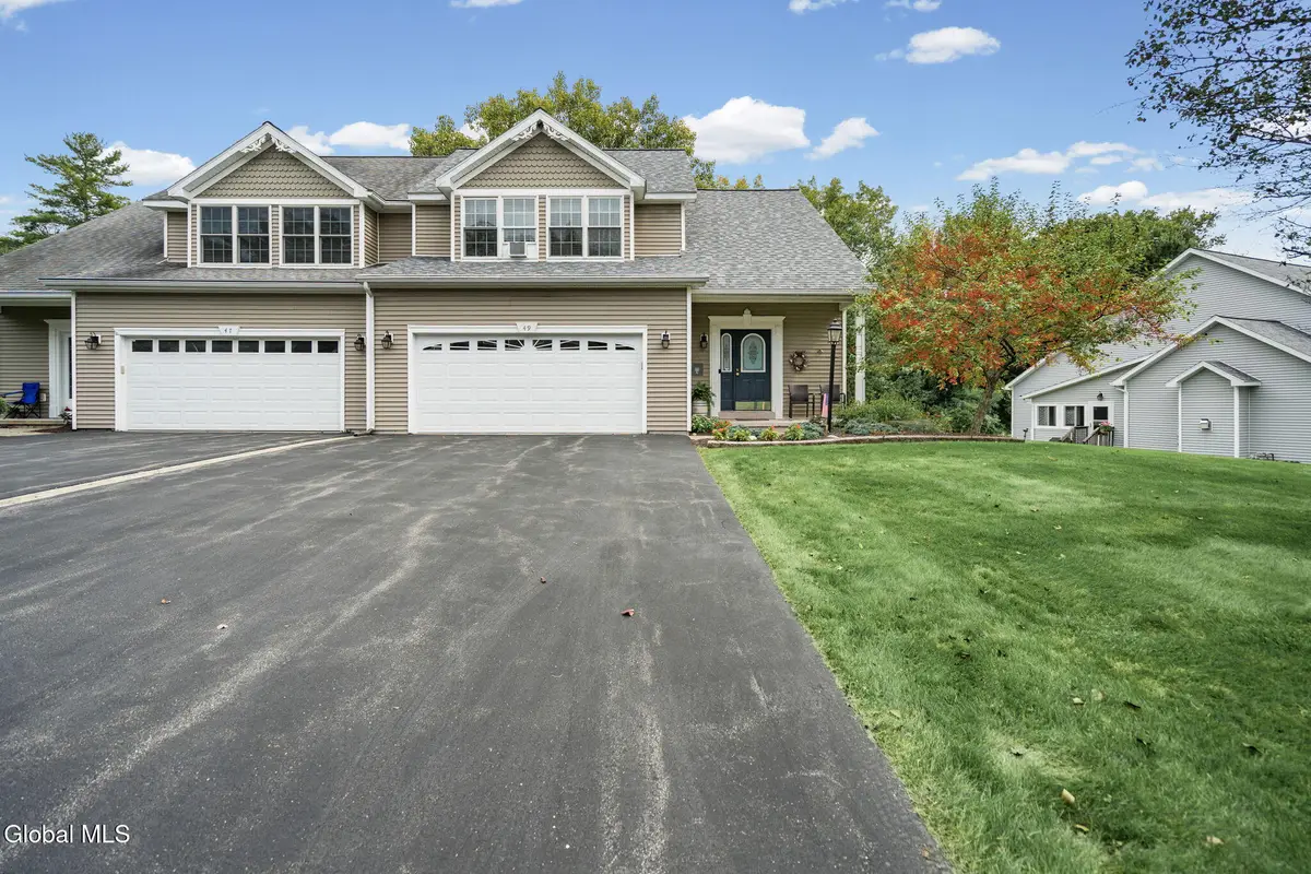 49 Oakmont Street, Niskayuna, NY 12309 - #1
