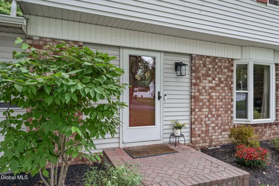 5 Haddington Lane, Bethlehem, NY 12054 - #3
