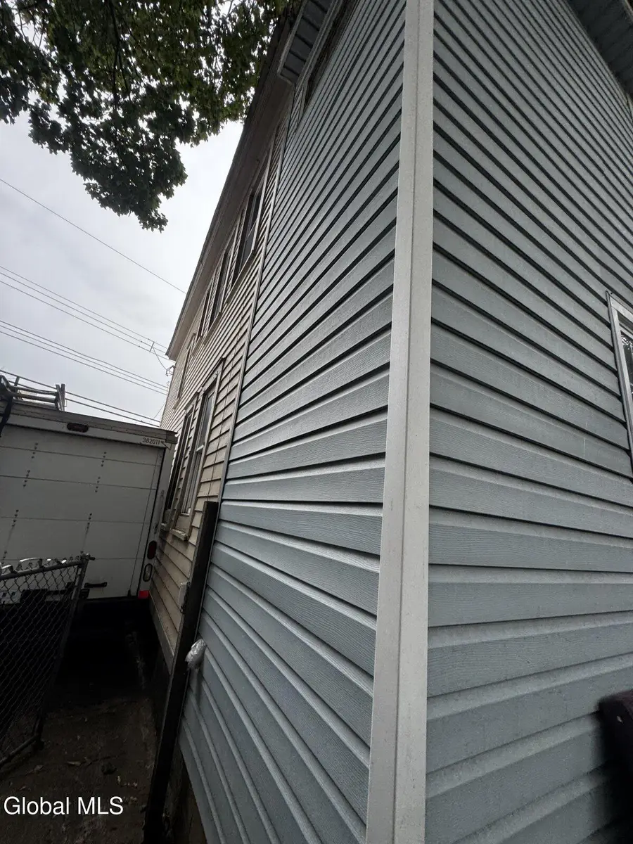 1059 Chrisler Avenue, Schenectady, NY 12303 - #3