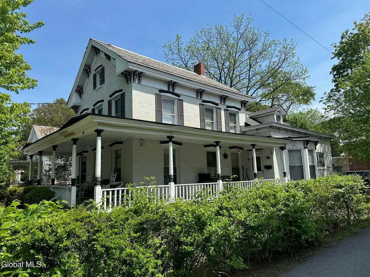 89 Bay Street, Glens Falls, NY 12801 - #1