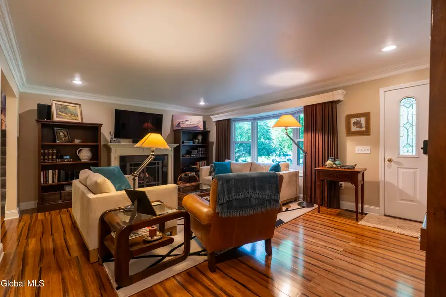 11 Hallak Drive, Ballston Spa, NY 12020 - #3
