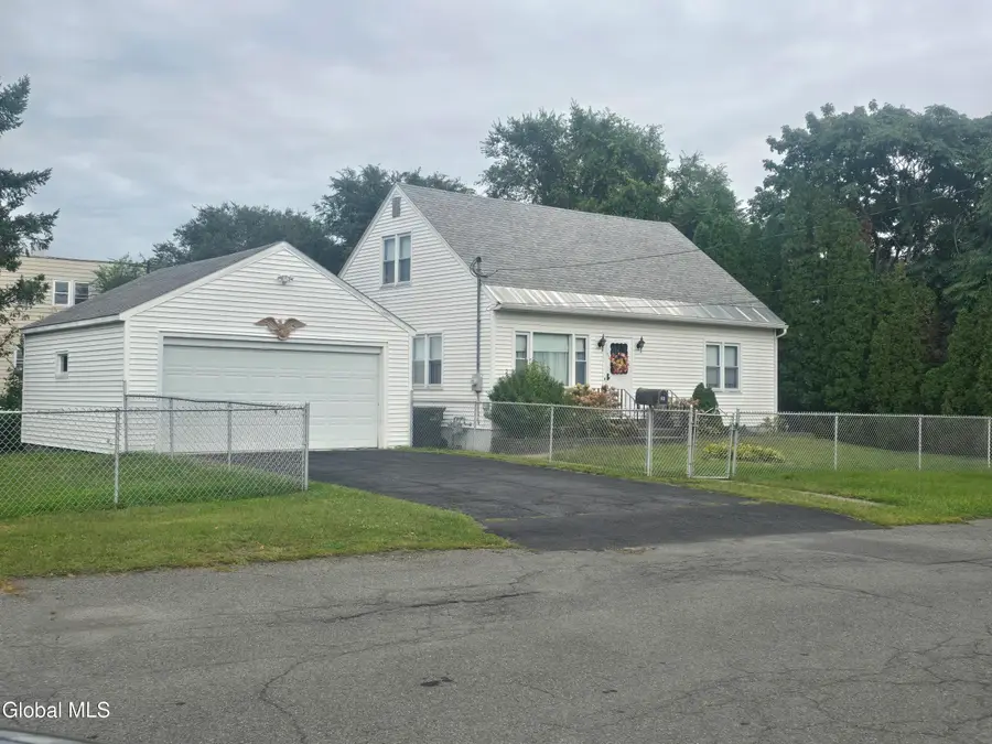 31 Breslin Avenue, Cohoes, NY 12047 - #2
