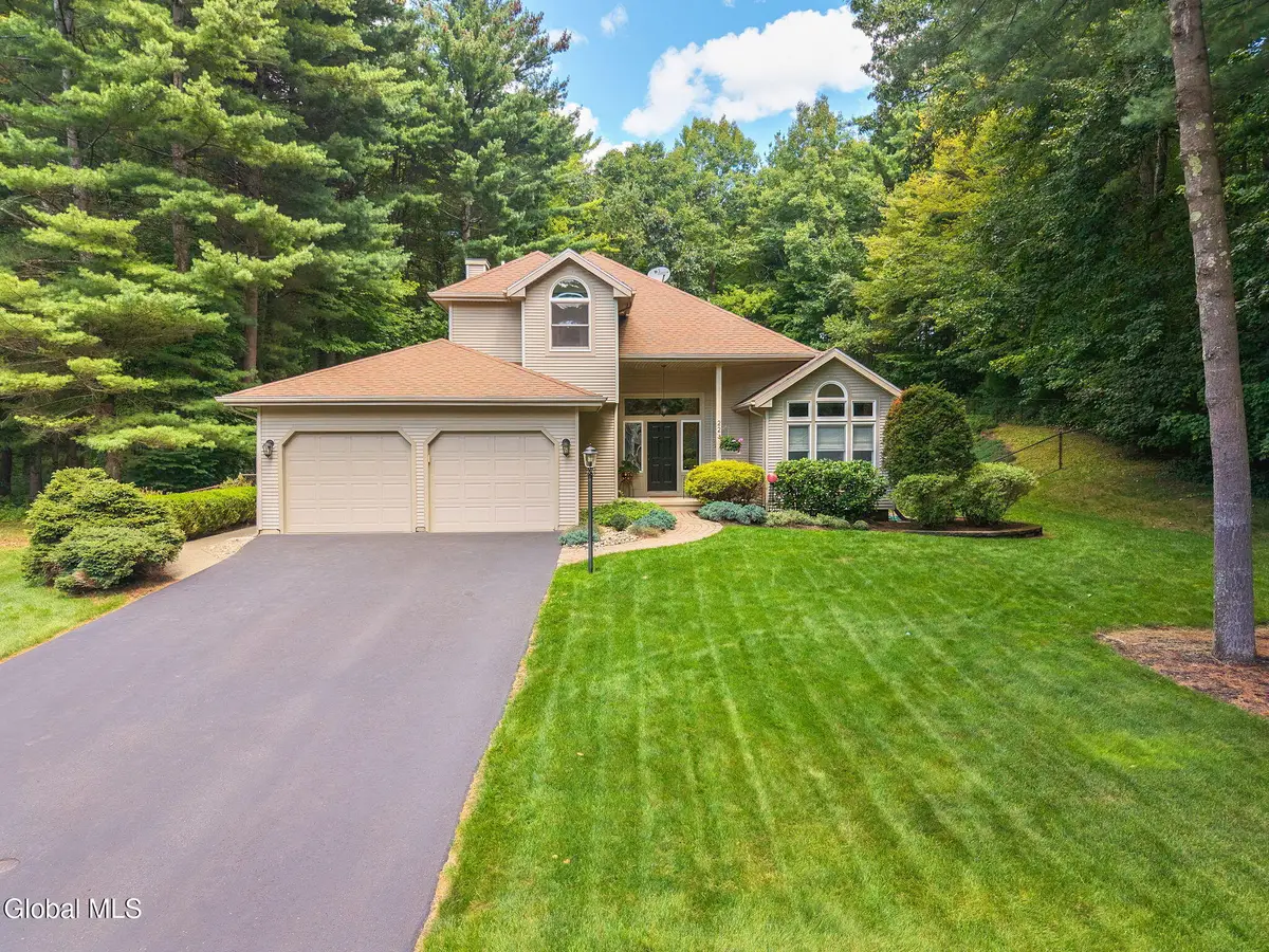 223 Stanford Drive, Guilderland, NY 12303 - #1