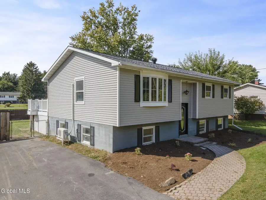 186 Middletown Road, Waterford, NY 12188 - #3