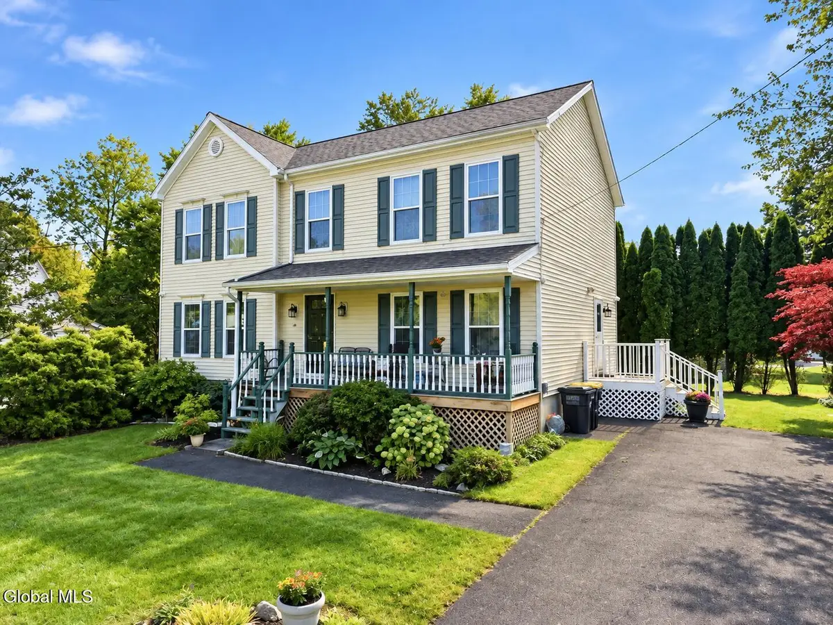 44 Cordell Road, Colonie, NY 12304 - #1